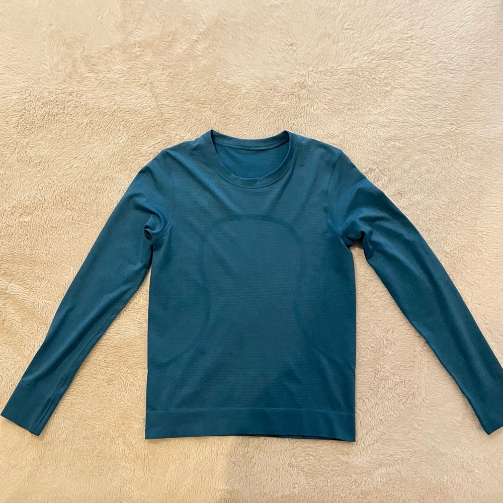 Swiftly Relaxed Long-Sleeve Shirt